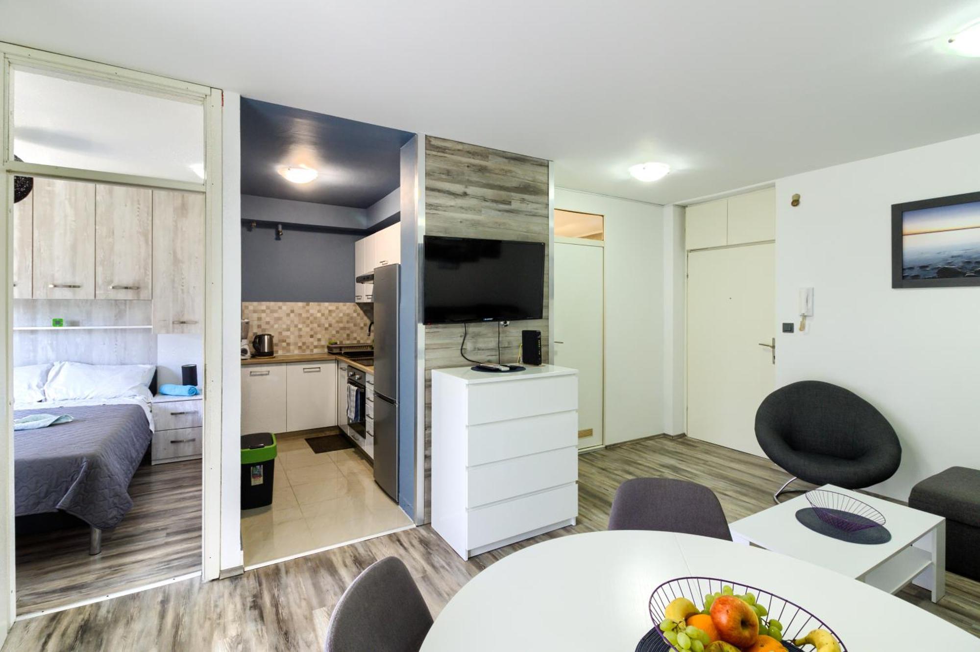 Apartment Lungomare Пула Екстер'єр фото